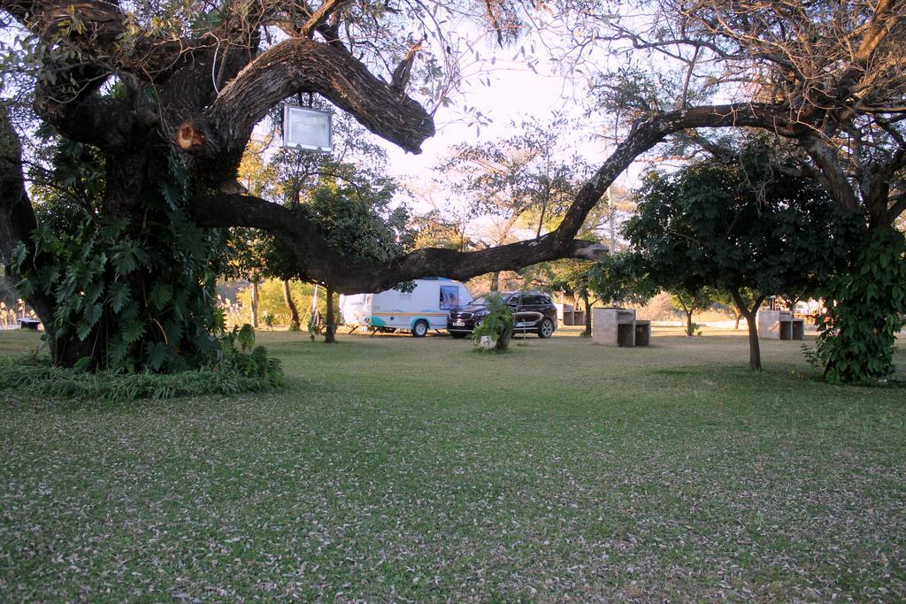 Camp Hogo Kavango Рунду Экстерьер фото